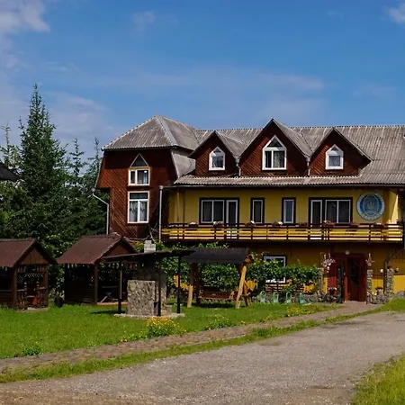 Casa de hóspedes Dvir Pysanka *